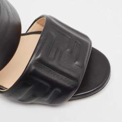 Pre Owned Fendi Black Leather Slide Sandals Size 37