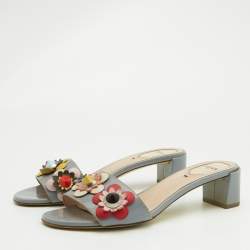 Fendi Grey Patent Leather Flowerland Slide Sandals Size 39