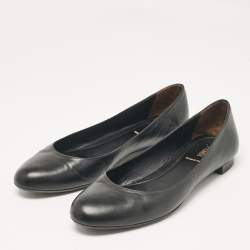 Fendi Black Leather Ballet Flats Size 38.5