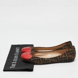 مملوكة مسبقًا Fendi Brown/Red Zucca Canvas and Leather Heart Cap Toe Ballet Flats Size 40