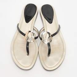 مملوكة مسبقًا Fendi Black Patent Leather Thong Flat Sandals Size 38.5