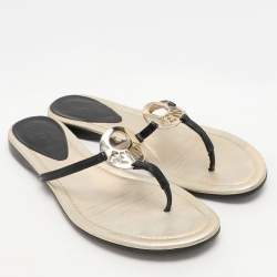 مملوكة مسبقًا Fendi Black Patent Leather Thong Flat Sandals Size 38.5