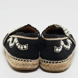 مملوكة مسبقًا Fendi Black/Beige Knit Fabric Pearl Embellished Espadrille Flats Size 36