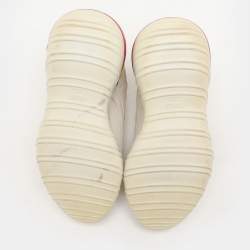 Pre Owned حذاء رياضي فندي فيندي-فيلا مانيا شعار جلد ومطاط أبيض فاتح منخفض من أعلى مقاس 37.5