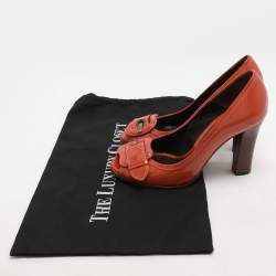 Fendi Orange Patent Leather B Buckle Pumps Size 36.5