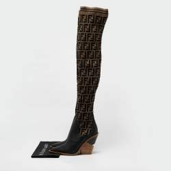 مملوكة مسبقًا Fendi Black/Beige Zucca Fabric And Leather Colibri Knee Length Boots Size 38