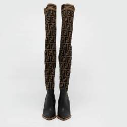 مملوكة مسبقًا Fendi Black/Beige Zucca Fabric And Leather Colibri Knee Length Boots Size 38