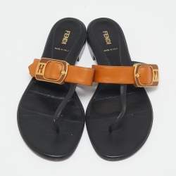 Pre Owned صندل فنْدي بَنّي/أسود جِلْد إبزيم بإصبع وانزلاق بتصميم فلات مقاس 40