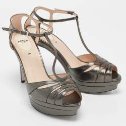 Pre Owned Fendi Metallic Dark Grey Leather Platform T-Strap Sandals Size 39