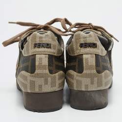 مملوكة مسبقًا حذاء رياضي فندي أف أف بالشعار رباط علوي كانفاس بني مقاس 38