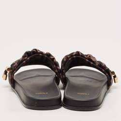 مملوكة مسبقًا Fendi Black/Green Satin FF Logo Slides Size 40