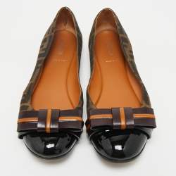 Fendi Brown/Black Zucca Canvas And Leather Bow Cap Toe Ballet Flats Size 37.5