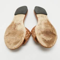 Pre Owned Fendi Brown/White Leather and Woven Leather FF Flat Sandals Size 39