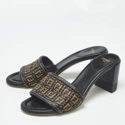 Pre Owned Fendi Black/Brown FF Interlace Leather Slide Sandals Size 37.5