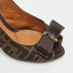 Pre Owned حذاء كعب عالي فندي فنيدستا قماش زوكا تبغ مقدمة مفتوحة وحزام خلفي نعل سميك مقاس 39