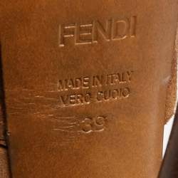 مملوكة مسبقًا صندل فندي جلد وسويدي بني/أزرق نعل سميك سير كاحل حرف تي مقاس 38