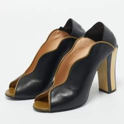 Pre Owned Fendi Two Tone Leather Scallop Lined Peep Toe Pumps Size 40