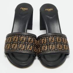 Pre Owned Fendi Black/Brown FF Interlace Leather Slide Sandals Size 38