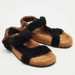 Pre Owned Fendi Brown/Black Shearling Fur Ankle Strap Flat Sandals Size 38