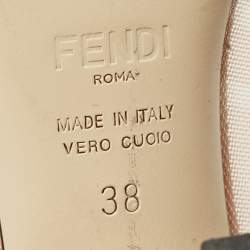 مملوكة مسبقًا Fendi Light Beige/Brown Zucca Mesh and Leather Colibri Pointed Toe Pumps Size 38