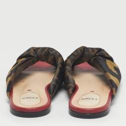 Pre Owned Fendi Brown/Red Zucca Fabric Twist Knotted Flat Slides Size 38