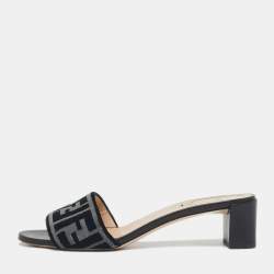 Pre Owned Fendi Black/Grey Velvet FF Slide Sandals Size 39