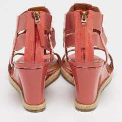 Pre Owned Fendi Coral Patent Leather And Elastic Fabric T-Strap Espadrille Wedge Sandals Size 37.5