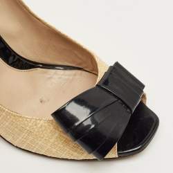 Pre Owned Fendi Cream/Black Patent Leather and Raffia Bow Peep Toe Pumps Size 39