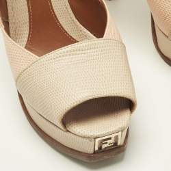 Pre Owned Fendi Tri Color Fendista Colorblock Lizard-Embossed Leather Peep Toe Platform Pumps Size 39