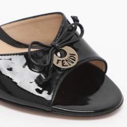 Pre Owned Fendi Black Patent Leather Logo Plaque Open Toe Sandals Size 37