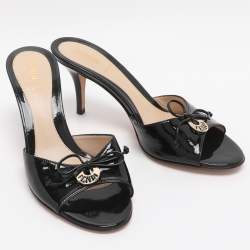 Pre Owned Fendi Black Patent Leather Logo Plaque Open Toe Sandals Size 37