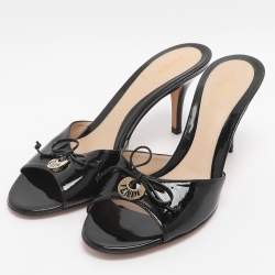 Pre Owned Fendi Black Patent Leather Logo Plaque Open Toe Sandals Size 37