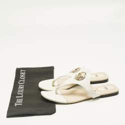 Pre Owned Fendi Off White Leather Thong Flat Sandals Size 38