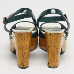 مملوكة مسبقًا صندل فيندي منصة فلين جلد لامع أخضر مقاس 37.5