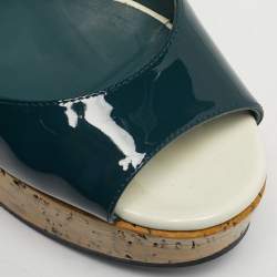 مملوكة مسبقًا صندل فيندي منصة فلين جلد لامع أخضر مقاس 37.5