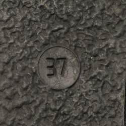 م ملوكة مسبقًا صندل سلايد فندي كعب روكي جلد لامع وكانفاس زوكا أسود/ بني مقاس 39