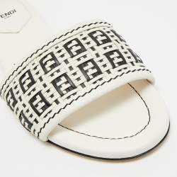 مملوكة مسبقًا Fendi Size 39 Black/Cream Woven Leather Flat Slides