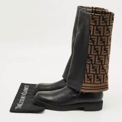 مملوكة مسبقًا حذاء بوت فندي فوق الركبة قماش وجلد زوكا أسود/بني مقاس 40