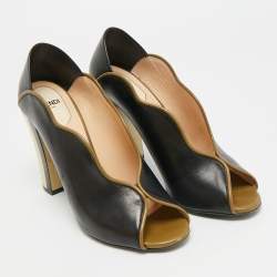 مملوكة مسبقًا Fendi Scallop Lined Size 38.5 Dark Blue/Green Leather Peep Toe Pumps