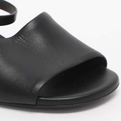 مملوكة مسبقًا حذاء فيندي فيندي فيرست جلد أسود مقاس 36.5