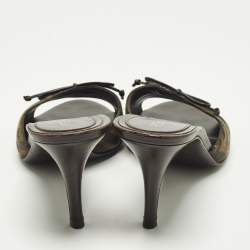 مملوكة مسبقًا Fendi Size 38.5 Brown/Black Zucca Canvas Bow Slide Sandals