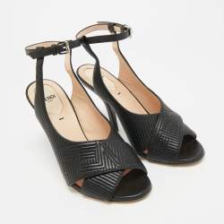 Pre Owned صندل فندي سير كاحل جلد نقش شعار مقاس 37