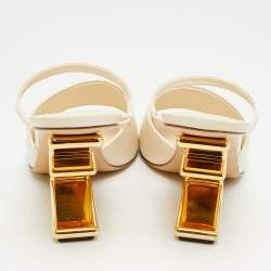 مملوكة مسبقًا Fendi First Size 39 Cream Leather Slide Sandals