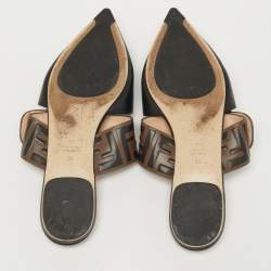 مملوكة مسبقًا صندل مول فندي فلات مميز جلد زوكا توباكو / أسود مقاس 38