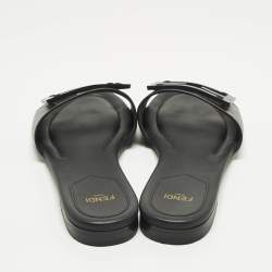 مملوكة مسبقًا Fendi Baguette Size 37 Black Leather Flat Slide