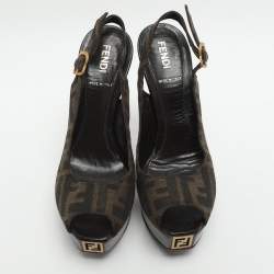 مملوكة مسبقًا Fendi Fendista Size 35 Brown Zucca Canvas Platform Sandals