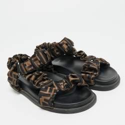 Pre Owned صندل فندي فيل حزام للكاحل ساتان زوكا بني/أسود مسطح مقاس 36