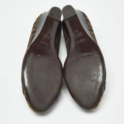 Pre Owned Fendi Zucca Size 36 Brown Monogram Canvas and Leather Wedge Pumps