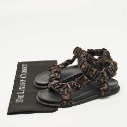 Pre Owned Fendi Feel Size 38 Brown Satin Ankle Strap Sandals