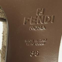 مملوكة مسبقًا حذاء كعب عالي فندي دي اورسي بشريط كاحل ومقدمة مدببة كانفاس زوكا بطيات بني مقاس 40